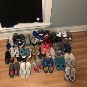 Shoe lot 38 pairs